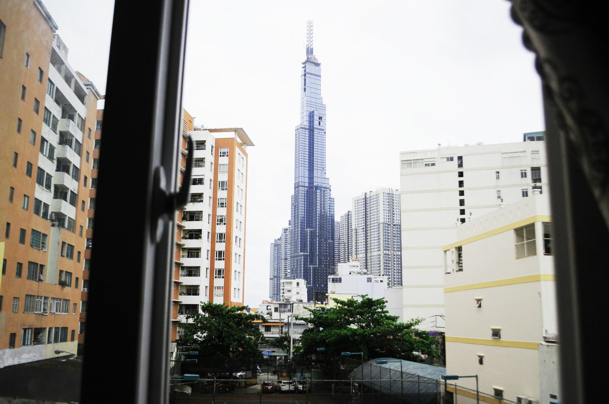 Paragon Saigon Хошимин Экстерьер фото